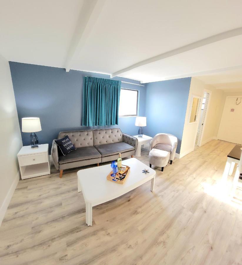 Satellite Motel Сант Пит Бич Экстерьер фото