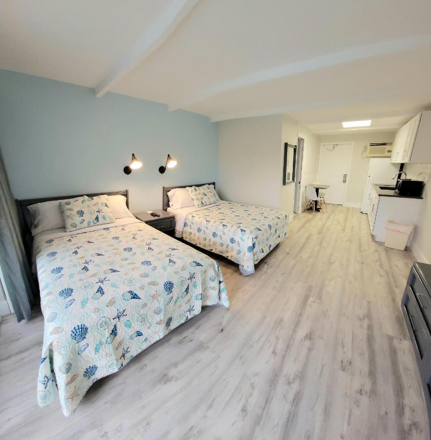 Satellite Motel Сант Пит Бич Экстерьер фото