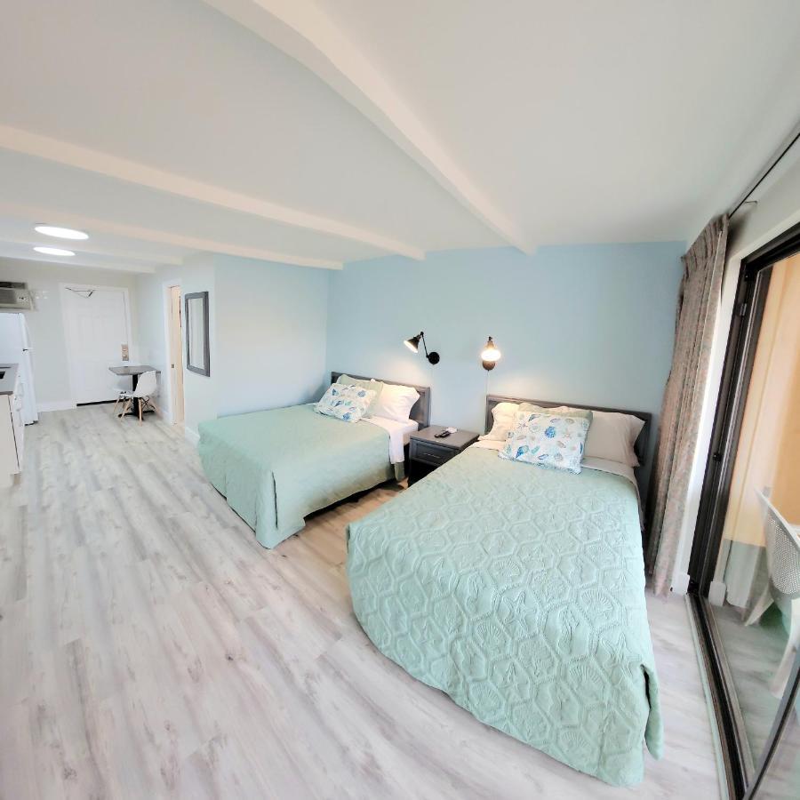 Satellite Motel Сант Пит Бич Экстерьер фото